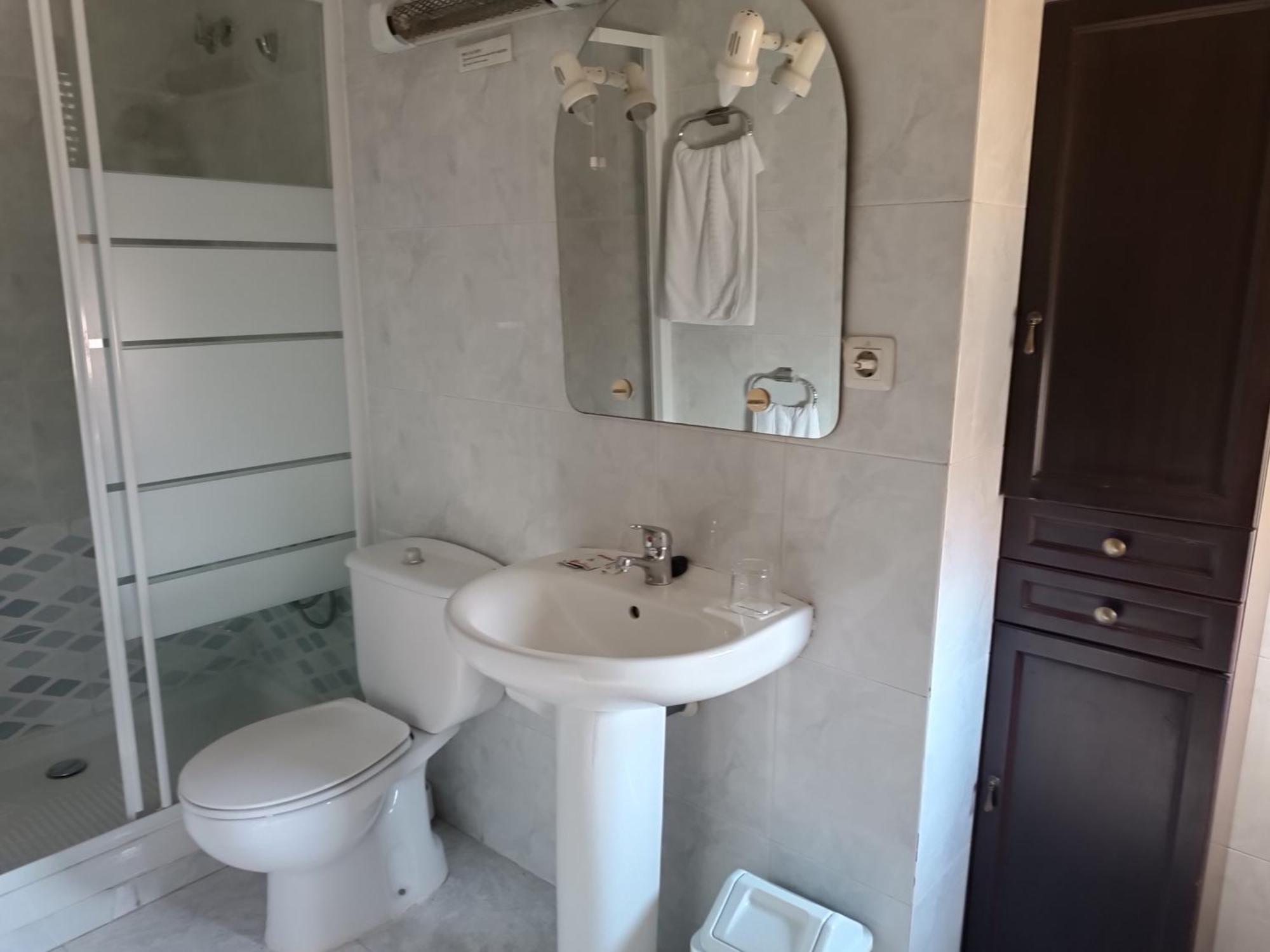 Hostal Ávila Ocaña Esterno foto