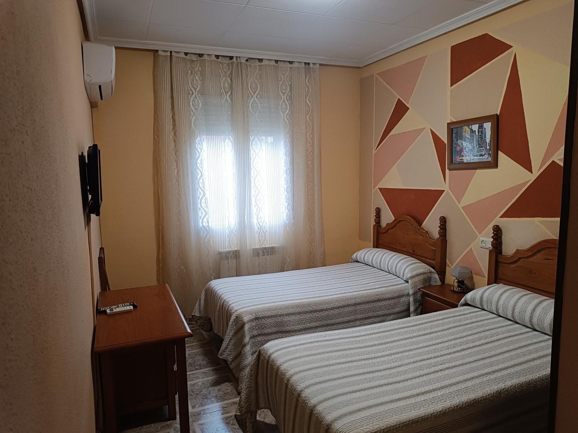 Hostal Ávila Ocaña Esterno foto